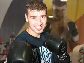 Lucian Bute si-a pastrat titlul mondial IBF la categoria supermijlocie