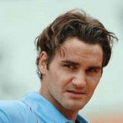 Tenis: Roger Federer l-a invins pe Pete Sampras intr-un meci demonstrativ