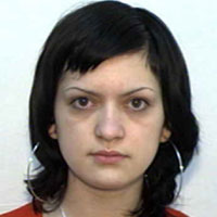 Minora fugita in Italia, la iubitul pe care l-a cunoscut prin Internet