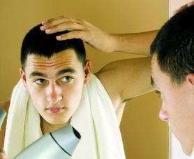 Cum prevenim caderea parului