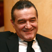 Rada, Badea si Surdu au zilele numarate in Ghencea