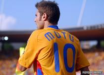 Adrian Mutu cere un salariu de 3 milioane de euro pentru a ramane la Fiorentina