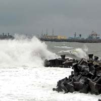 Jumatate din tara a primit cod galben de furtuna