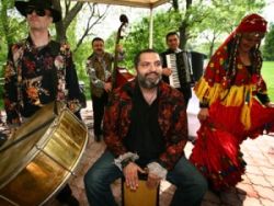 Damian & Brothers concerteaza la Arenele Romane pe 3 Iulie