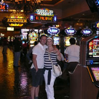 Anamaria Prodan si Julia Jianu ?au rupt? magazinele de fite de afara