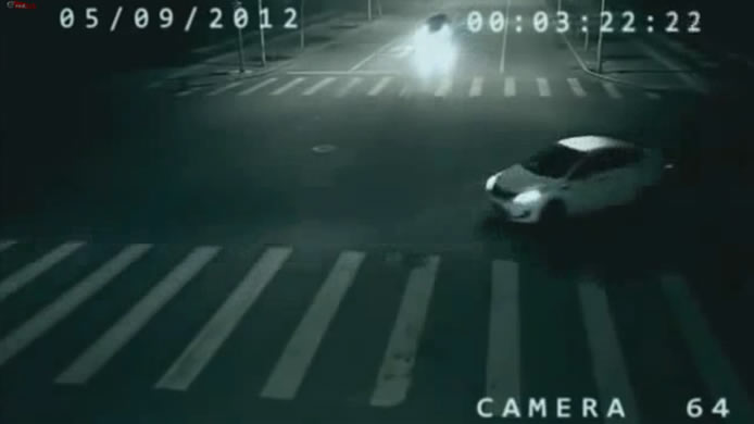 Vezi Inregistarea unui accident cu final surprinzator - Nu o sa crezi asa ceva!