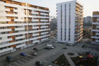 Particularii scad pretul apartamentelor in Capitala ca sa scape de ele