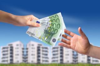 Apartamentele vechi din Capitala se dau si cu 25% mai ieftin decat pretul de oferta