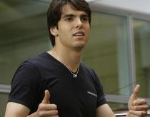 Roman Abramovici ridica oferta pentru Kaka la 150 milioane de Euro