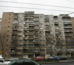 Creste oferta, scade cererea, dar si pretul. Tot mai multi bucuresteni isi scot apartamentele vechi la vanzare