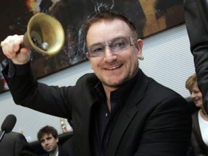 Piese de pe noul album U2, postate pe internet