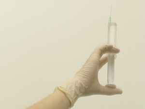 Un medic din Craiova si-a sedat soacra pentru a o putea declara dementa