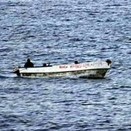 O nava italiana cu marinari romani la bord a fost atacata de pirati