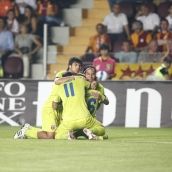 Lacatus joaca tare, Steaua in formula ultra-ofensiva