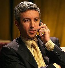 Profiturile vedetelor din Romania pe 2007. Calinescu si Diaconescu, campioni