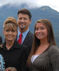 Fiica de 17 ani a candidatei lui McCain pentru functia de vicepresedinte este insarcinata