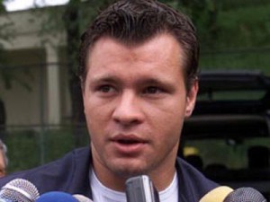 Marius Niculae, judecat in Scotia pentru ca a vorbit la telefon la volan