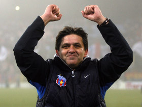 Marius Lacatus, invitat de UEFA la Forumul Antrenorilor de Elita