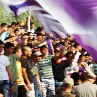 Protest in fotbal. Peste o mie de suporteri ai FC Timisoara au blocat intrarea in oras