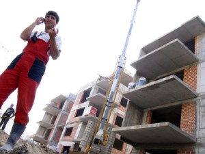 Orange lanseaza pe piata britanica un serviciu destinat emigrantilor est-europeni