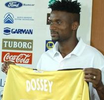 Fotbalistul Ibrahim Dossey, in coma dupa un grav accident rutier