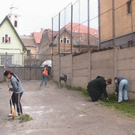 Scolile din Mures vor avea placute inscriptionate cu textul 