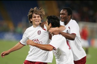 Surpriza CFR. Sub bagheta lui Trombetta, clujenii s-au impus cu 2-1 in fata Romei printr-un joc incantator