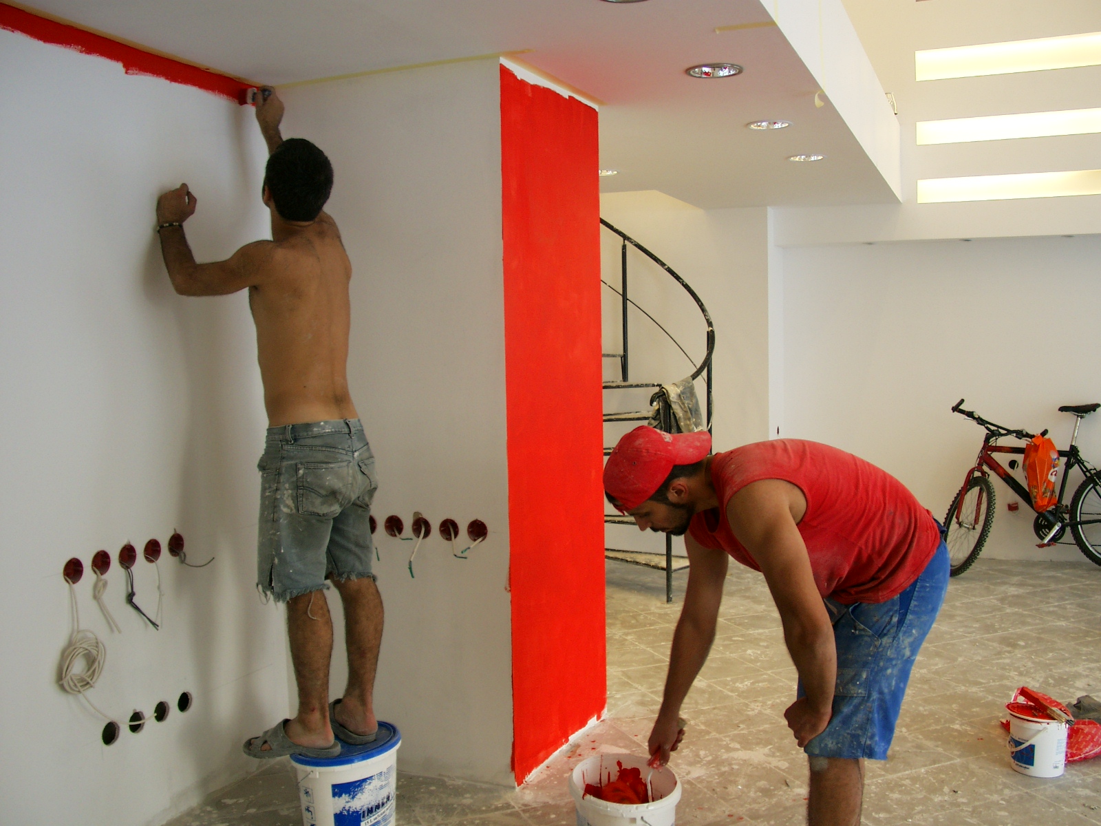 Personal constructii amenajari inetrioare