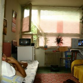 Bursa locurilor din camine. Pentru un pat studentesc, spaga a ajuns la 500 de euro