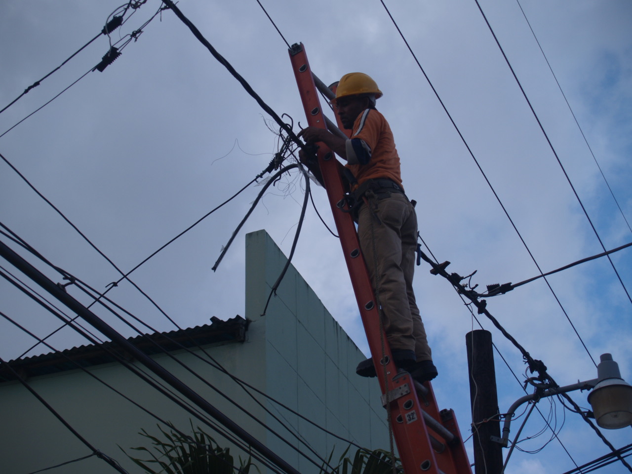 Electrician in Germania