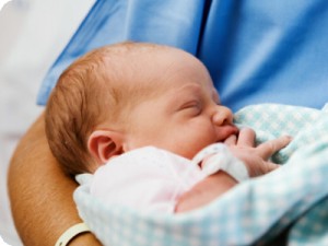 O alimentatie bogata in peste reduce riscul aparitiei eczemelor la bebelusi