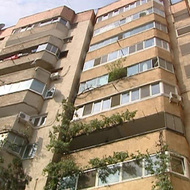 Unii proprietarii de locuinte ofera cazare contra sex studentelor sau tinerelor - VIDEO