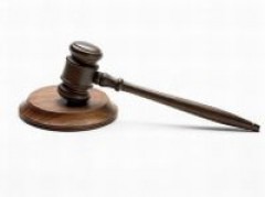 Judecatorul aradean Ioan Lazar a devenit coleg de celula cu un om condamnat de el