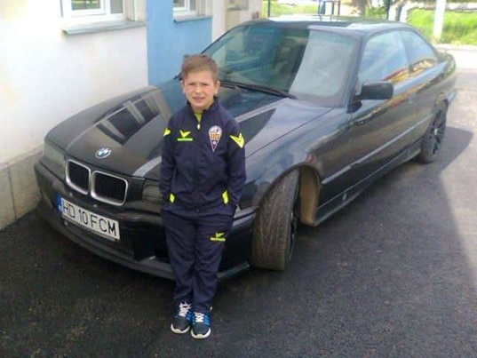 vand bmw 318is coupe