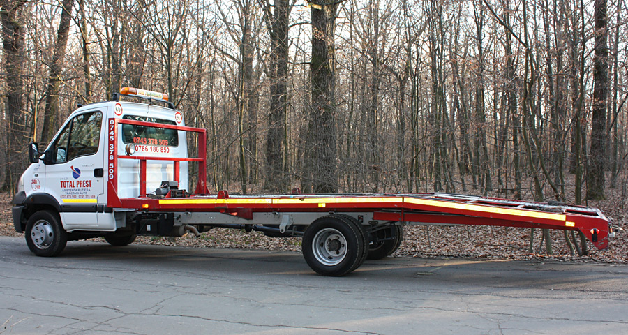 De vanzare Platforma tractari Mascott cu AC