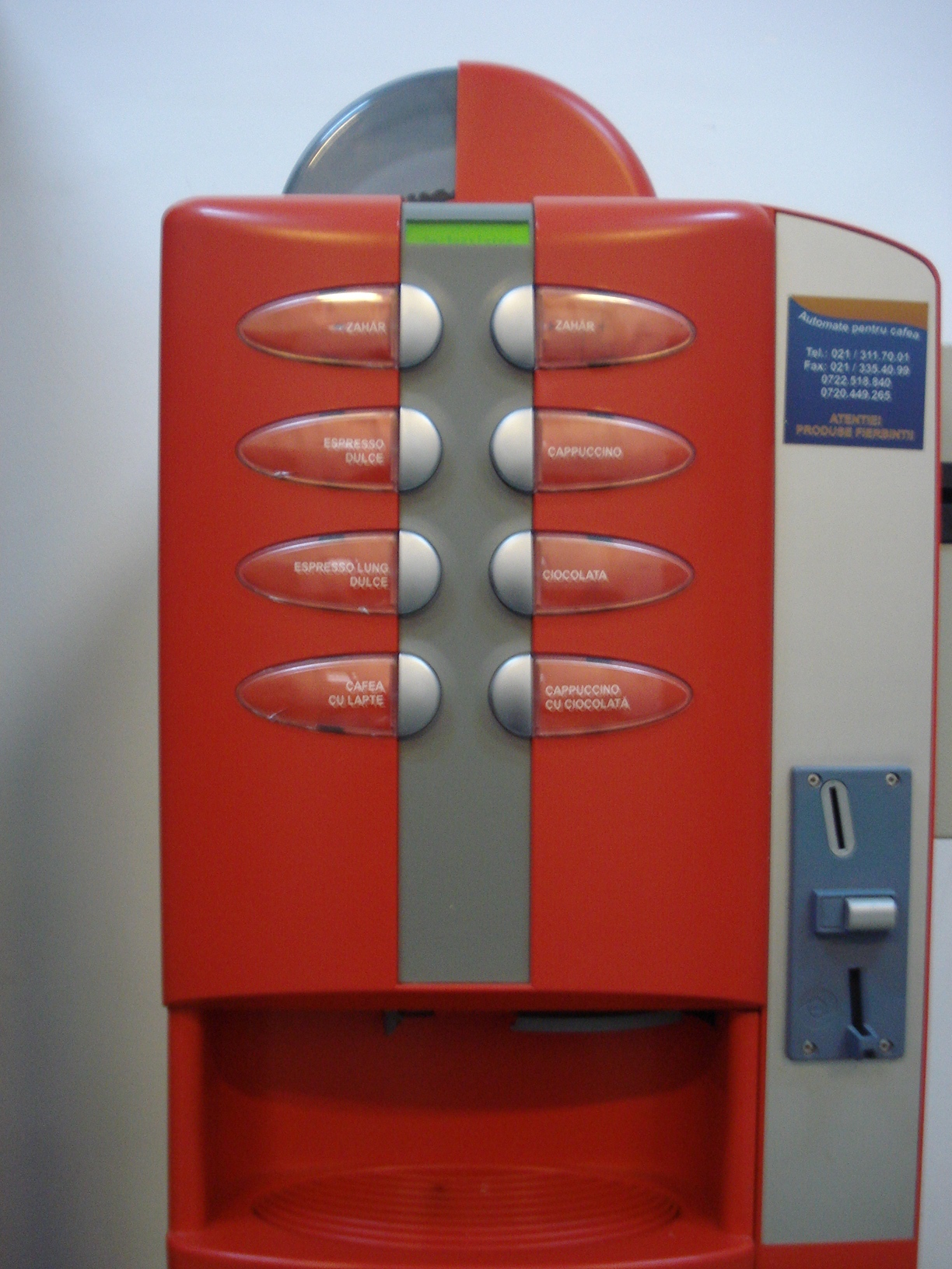 Ocazie: automate de cafea vending ? 6-8 selectii