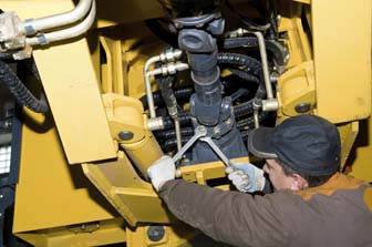 Cautam mecanic auto pentru masini agricole