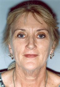 Femeile care nu stiu sa deschida PC-ul sunt mai frumoase!