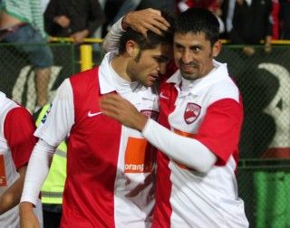 Catelusi in Europa, dulai in campionat. Dinamo - Farul 1-0.