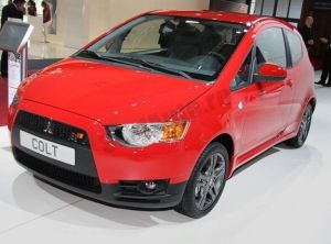 Mitsubishi Colt este prezent in generatie noua la Paris