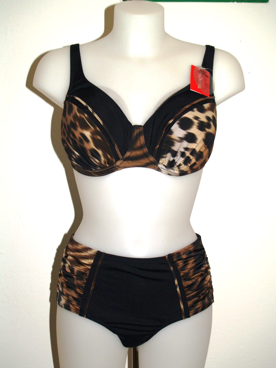 Costume de baie Triumph outlet en-gros