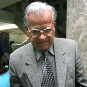 Generalii Mihai Chitac si Victor Athanasie Stanculescu au fost incarcerati la Jilava