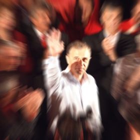 Ce nu face omul pentru un vot in plus: liderii PSD au dansat pe muzica lui DJ Bobo - VIDEO