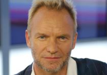 Petronel Parizer canta piesa 