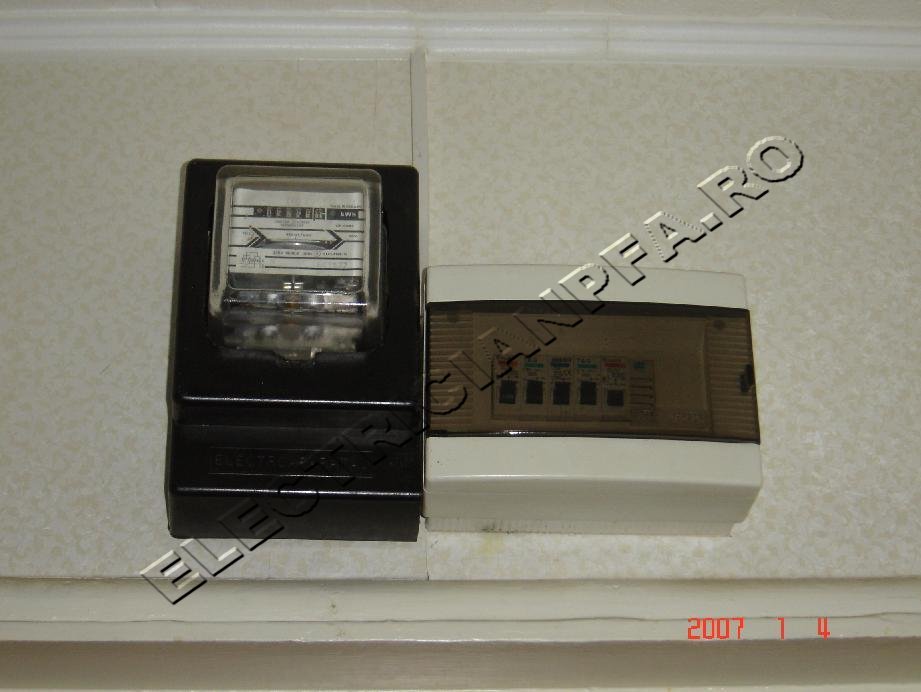 INSTALATII ELECTRICE