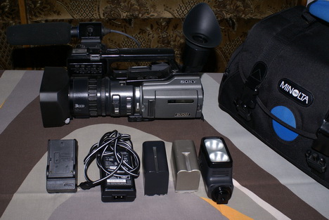 Vand camera digitala Sony  