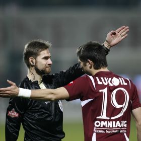 Rapid - Steaua, in direct la Antena 1, Duminica de la 21:30. Alexandru Tudor se teme de atmosfera din Giulesti