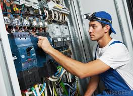 Electrician in Germania