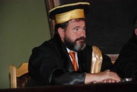 In plin scandal al diplomelor false, decanul Facultatii de Medicina din Oradea a demisionat