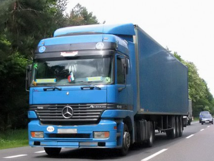 Angajam soferi TIR in Germania 1700 euro